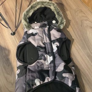 Brand new Large white & grey camo. Hotel Doggy pet jacket